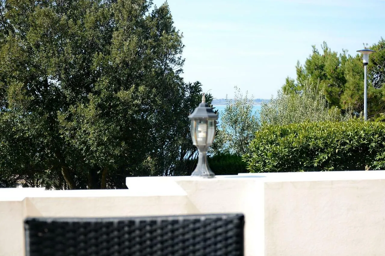 Apartments Beach Vrsi 0*,  Chorvatsko