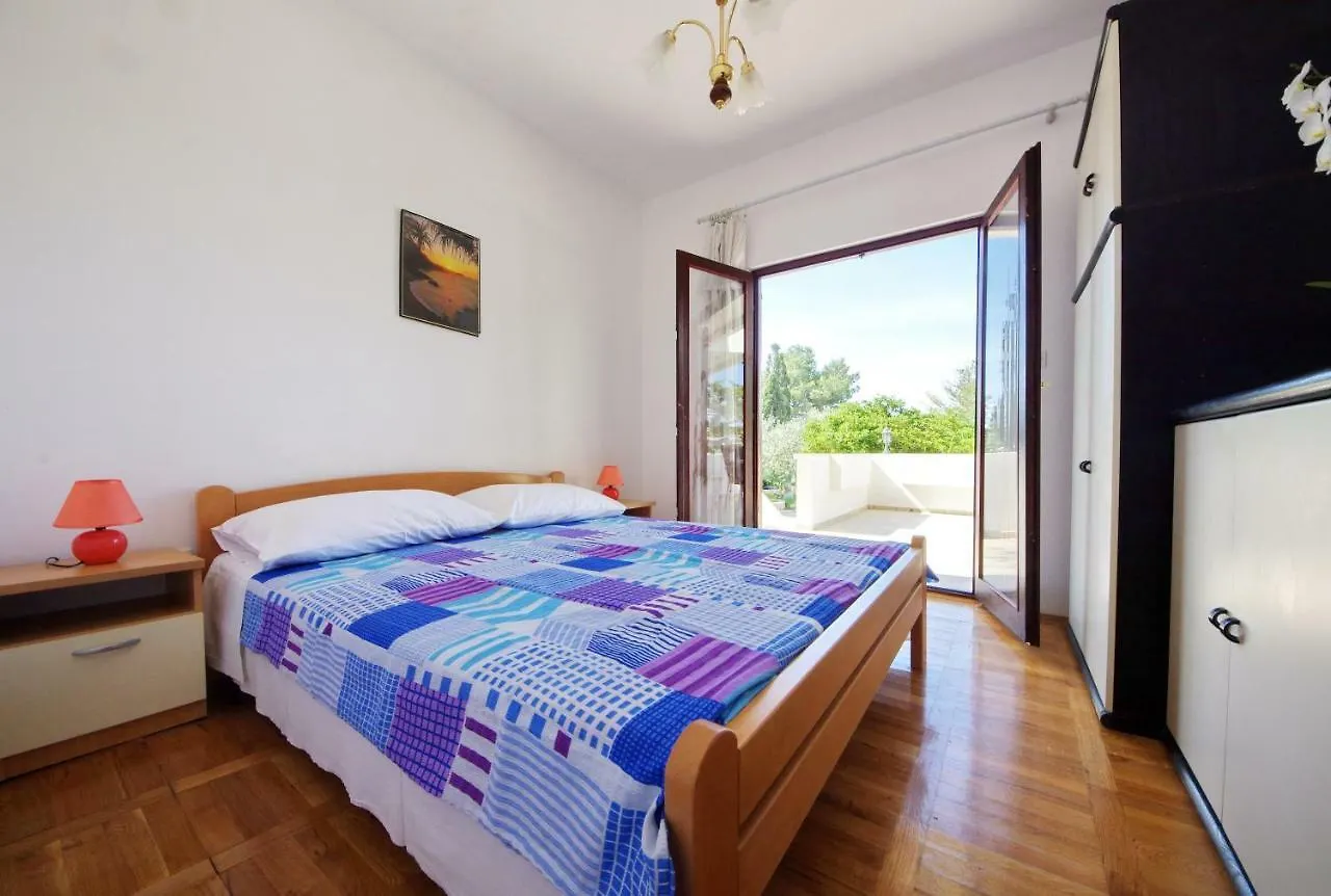 Apartments Beach Vrsi 0*,